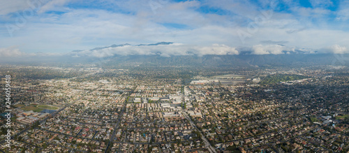 Aerial view of the San Gabriel Mountains and Arcadia area © Kit Leong