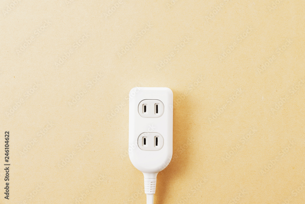 電源タップ　multiple socket outlet