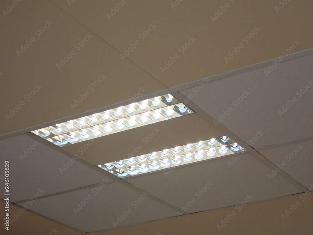 Fototapeta premium ceiling light in an office building