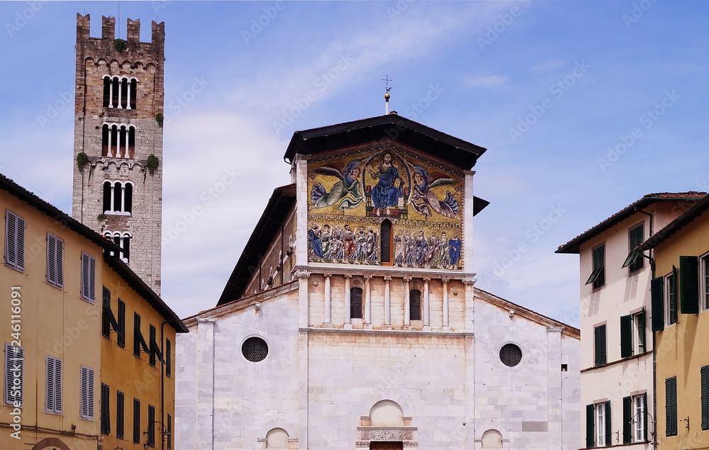 Facade of Basilica San Frediano, Lucca, Tuscany, Italy