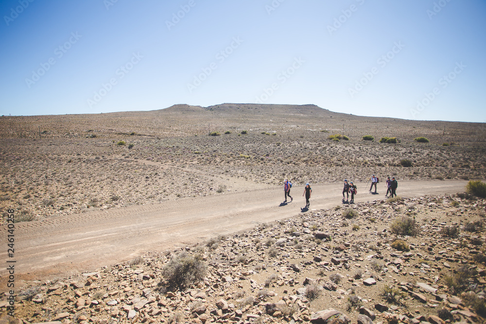 Φωτογραφία Aerial image of a group of hikers doing a hiking train in the karoo region of so