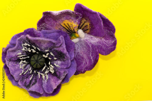 Fototapeta Naklejka Na Ścianę i Meble -  handmade felt, flowers
