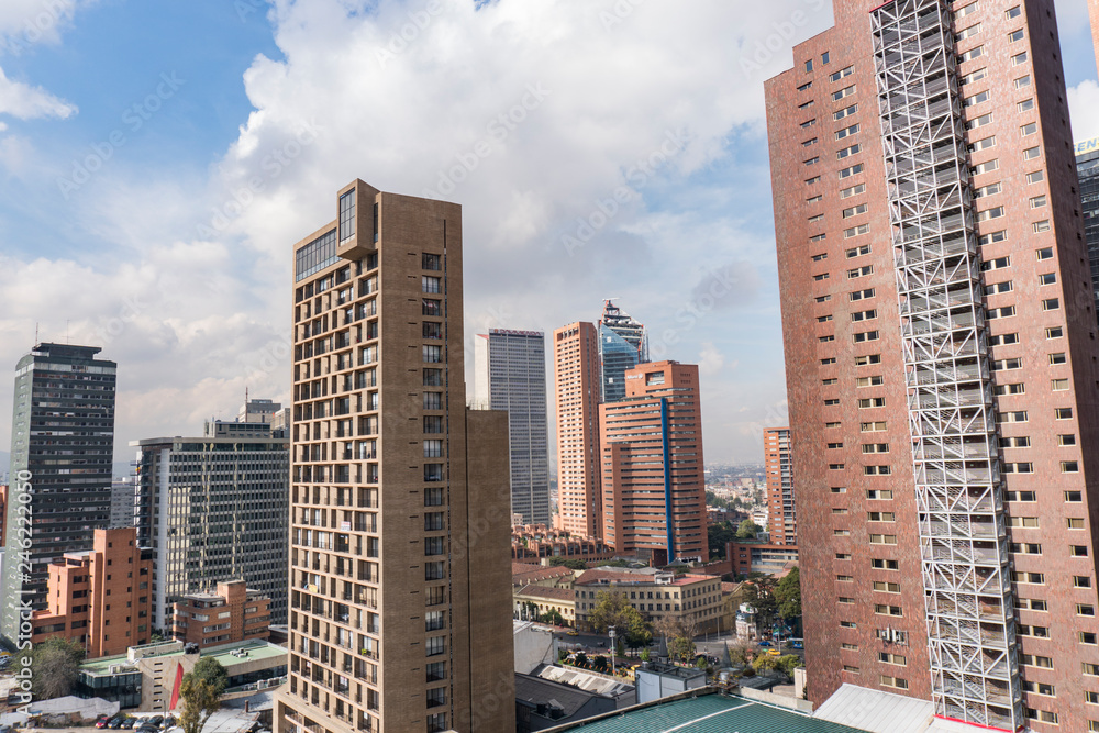 Fototapeta premium Día nublado en Bogotá