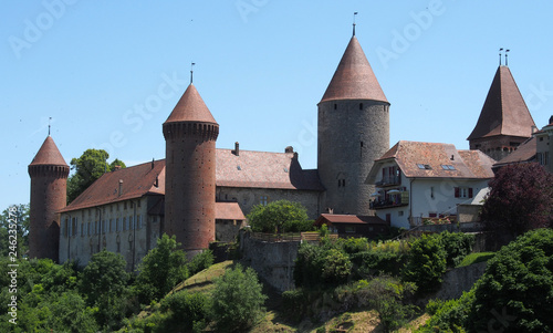 Estavayer-le-Lac, Schloss Chenaux am Neuchateler See