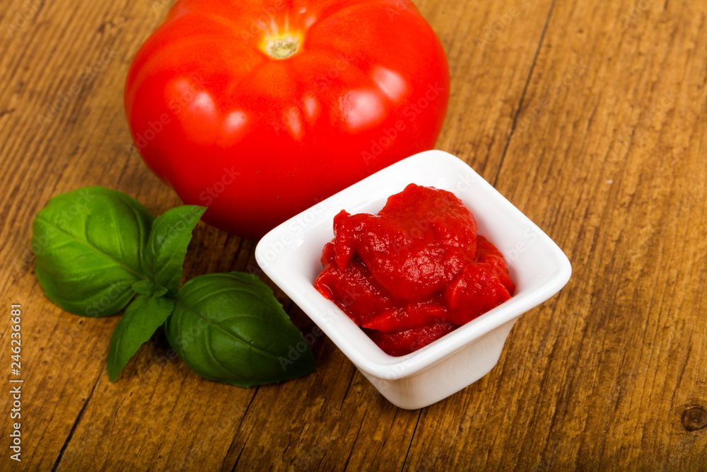 Tomato paste Tomato paste
