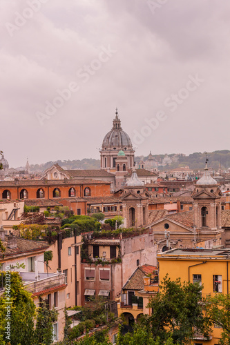 View of roofs and churches domes in Rome from Pincio hill, Italy © Ekaterina Senyutina