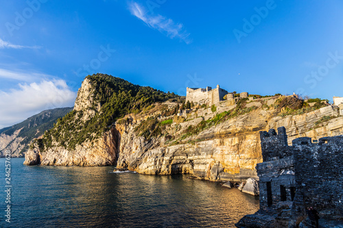 Tela Panorama of Byron's Grotto in Porto Venere, Liguria, Italy