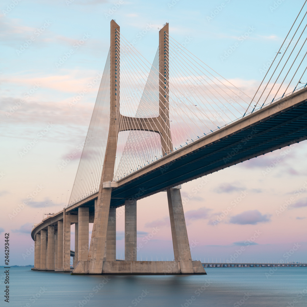 Obraz premium Vasco Da Gama Bridge in Lisbon