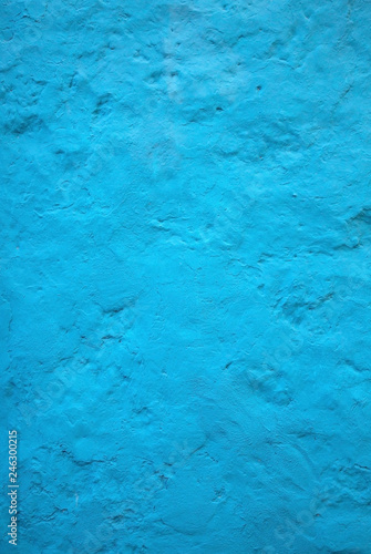  blue wall background © AlenKadr