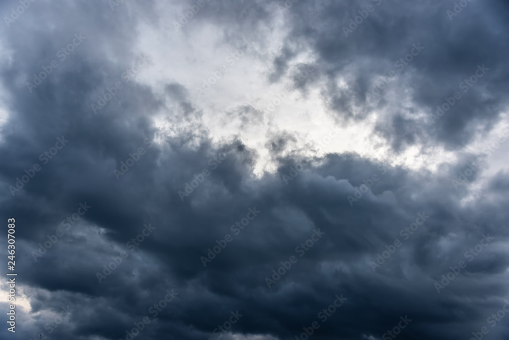 Fototapeta premium Cloudscape with Dark Storm Clouds
