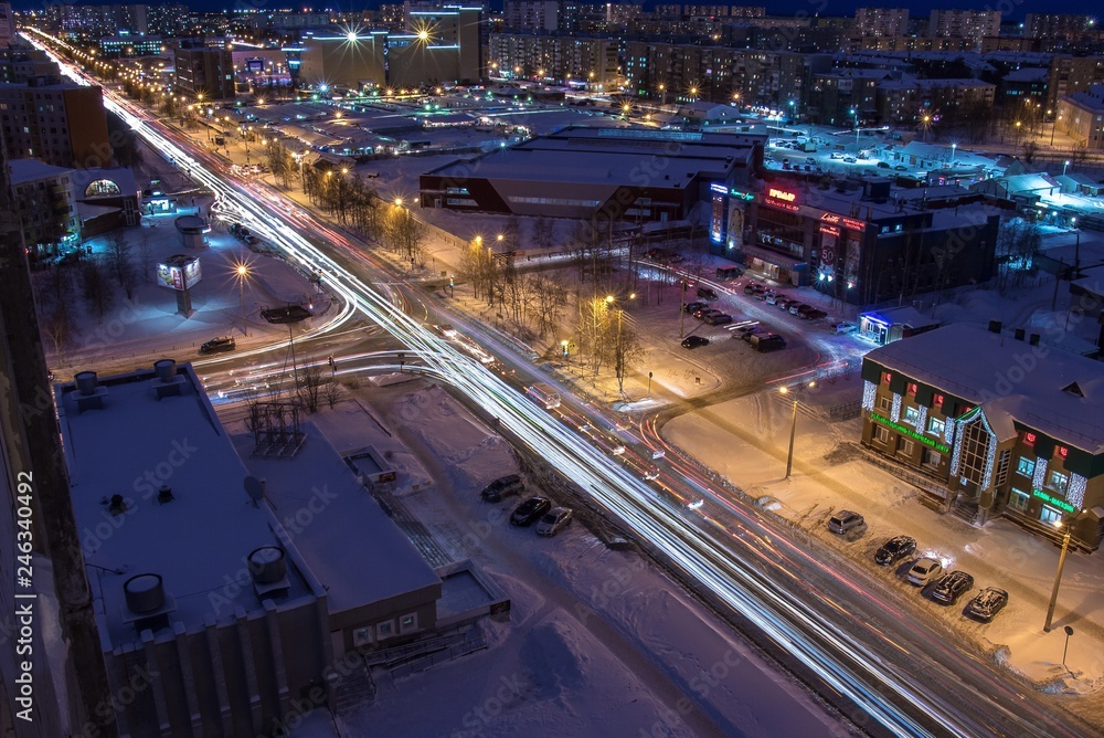 Obraz premium night city traffic road
