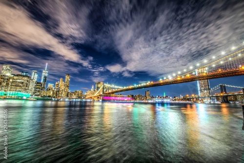 Skyline of Manhattan and Brooklyn bridge  night view