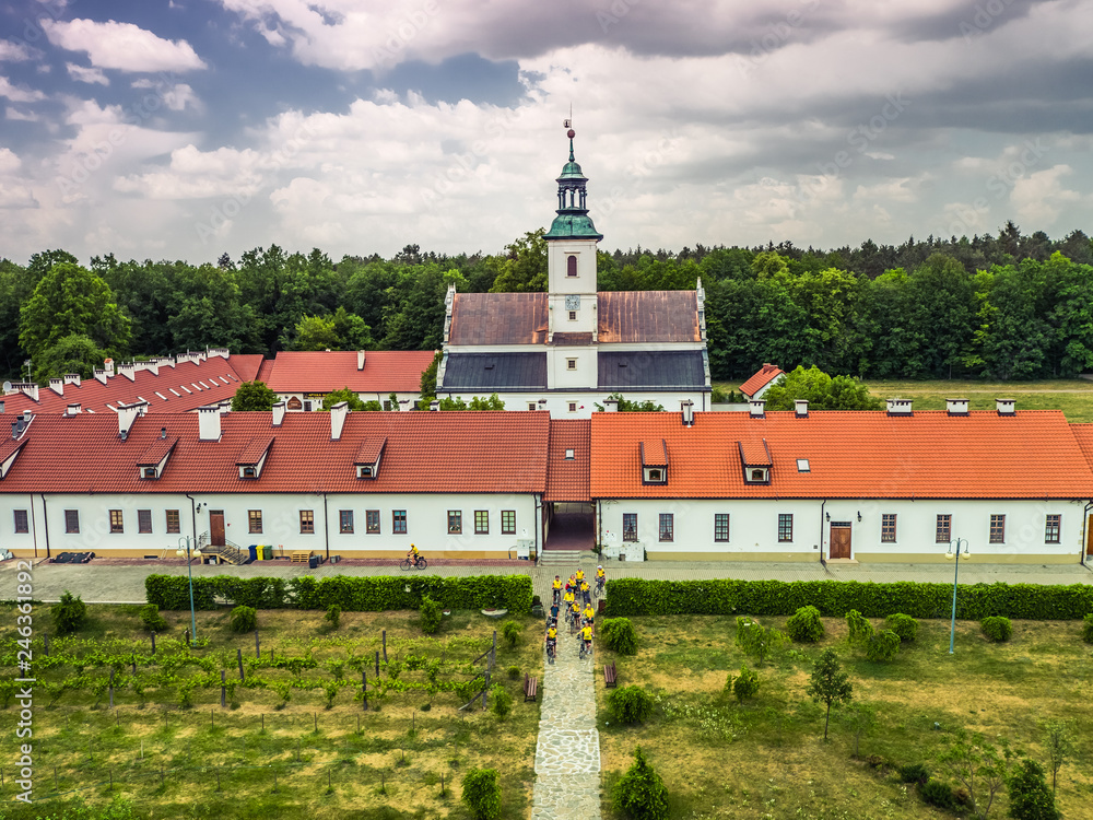 Pustelnia Złotego Lasu Rytwiany