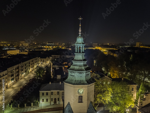 Obraz na płótnie Wieża Bazyliki Katedralnej w salonie
