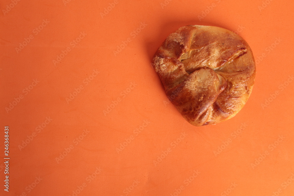 Naklejka premium delicious baked honey bun