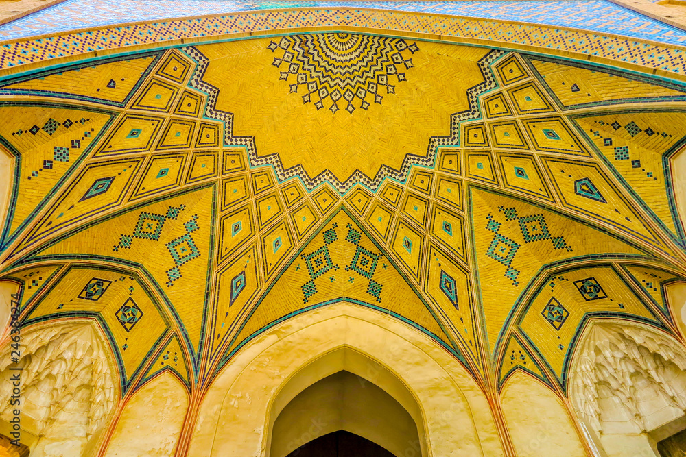 Kashan Agha Bozorg Mosque 07