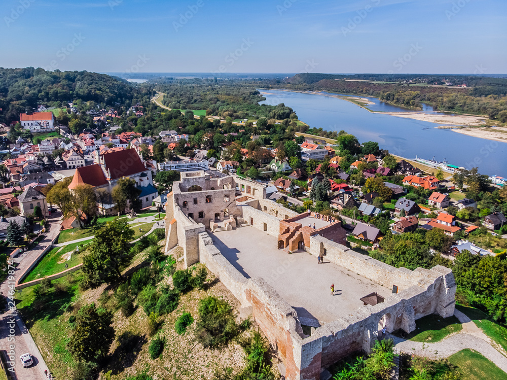 Kazimierz Dolny z drona Zamek