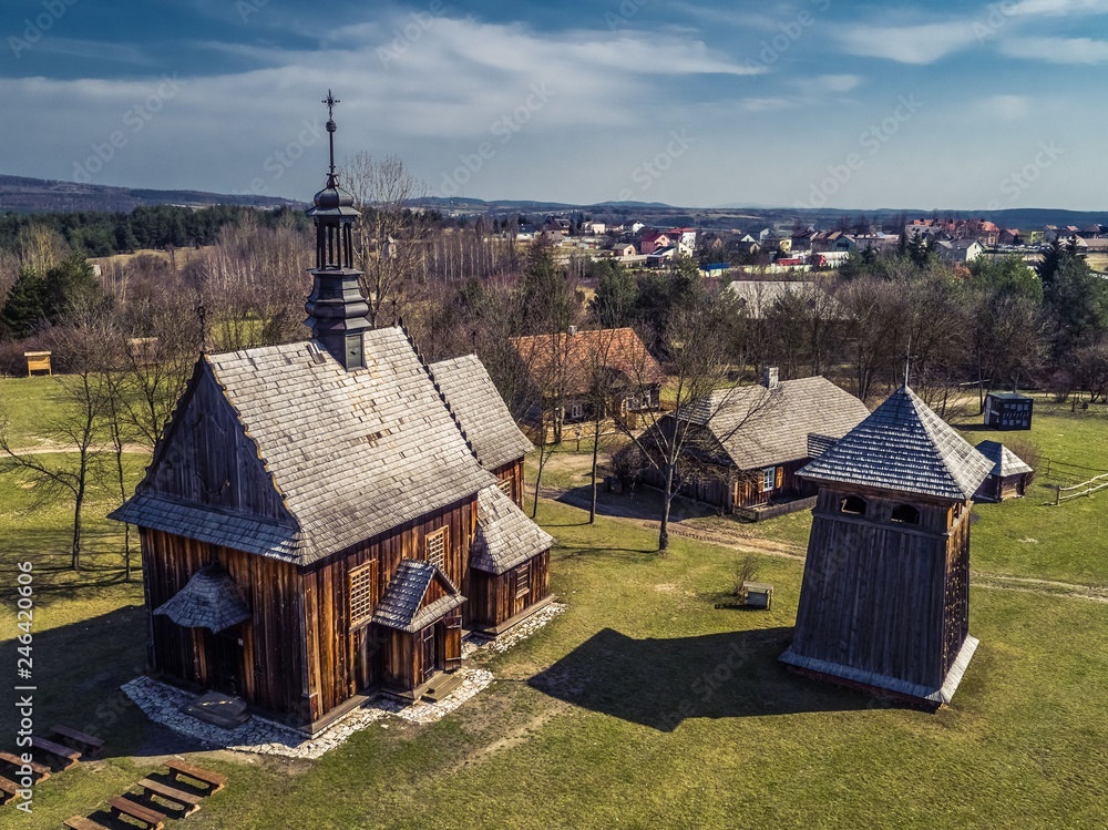 Muzeum Etnograficzne w Tokarni - Kościół z drona