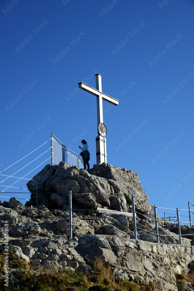 Gipfelkreuz am Nebelhorn 