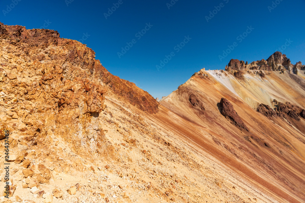Fototapeta premium volcanic ridge landscape