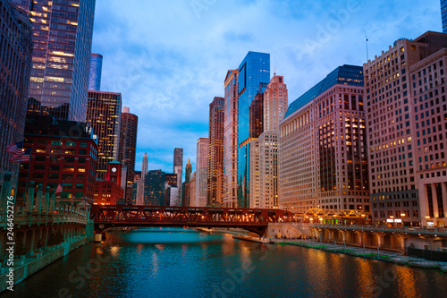 Lake Street Bridge and skyscrapers of Chicago  USA