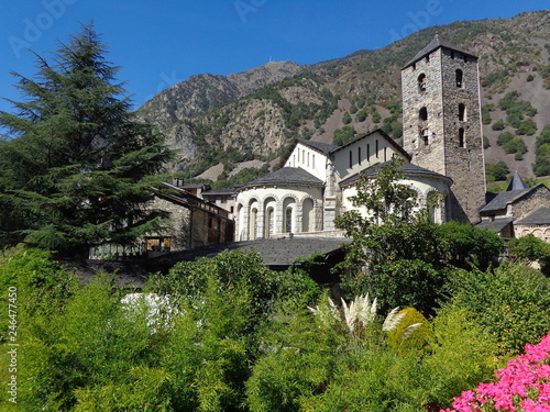 Wallpaper Mural Beautiful view of mountains Torontodigital.ca