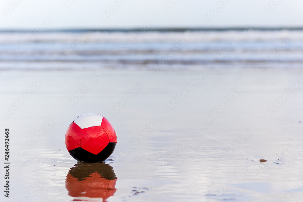 Fototapeta premium Ball ocean