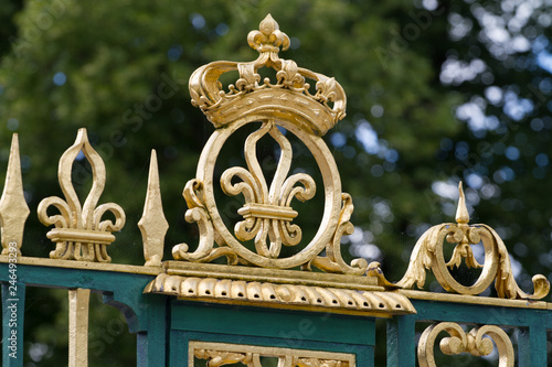fleur-de-lis on Versailles Castle garden