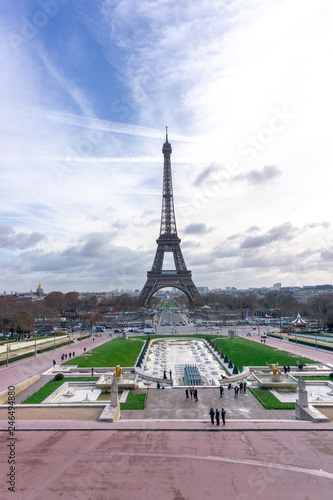 Amazing Eiffel Tower shoot from paris