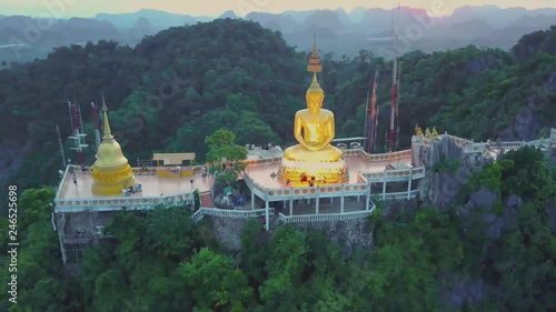 THAILAND_tigerTemple