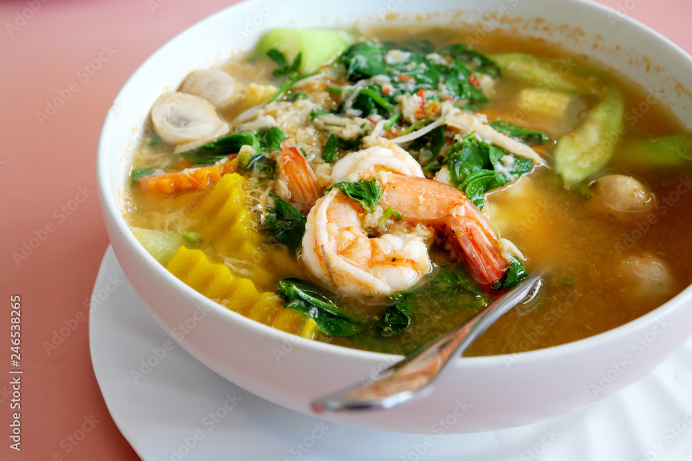 Thai Curry with Shrimps and Vegetable Thai Curry with Shrimps and Vegetable