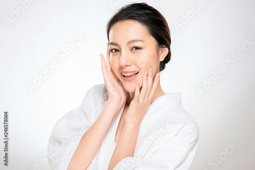 Beautiful Young asian Woman with Clean Fresh Skin © kitthanes
