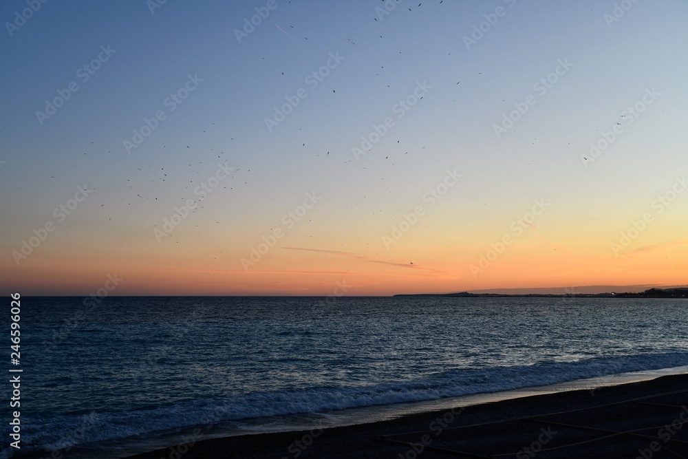 coucher de soleil à Nice sur la baie des anges