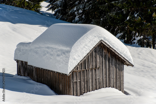 Winterhütte 1