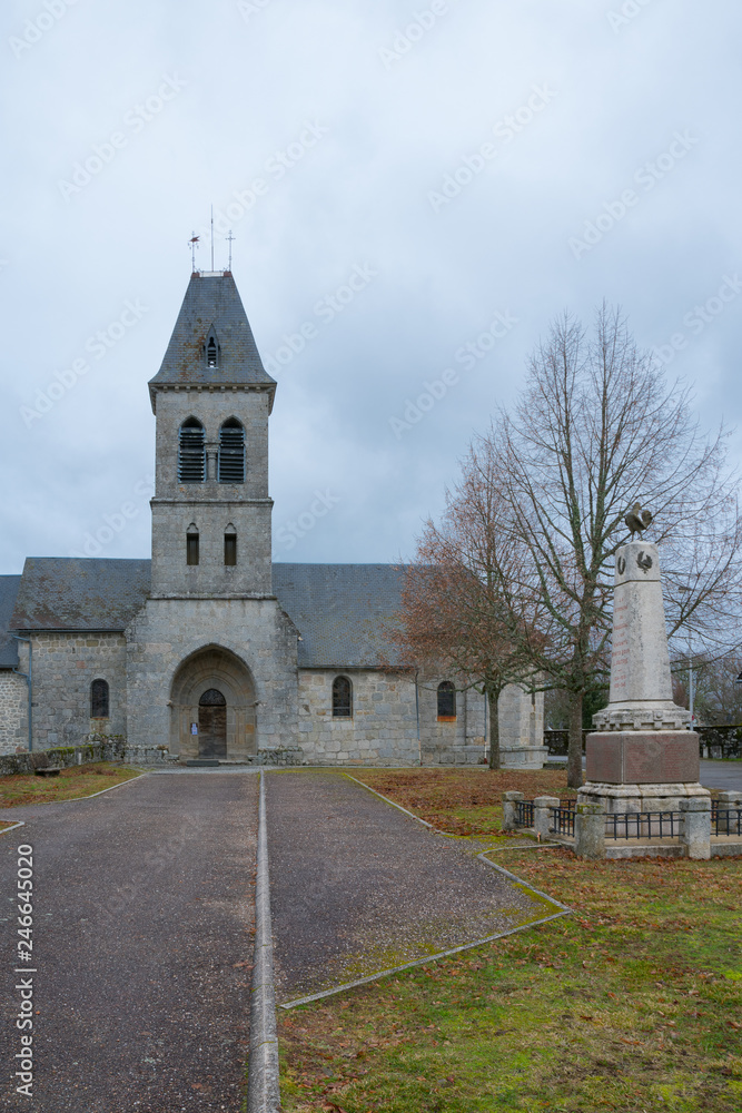 Eglise de Maussac