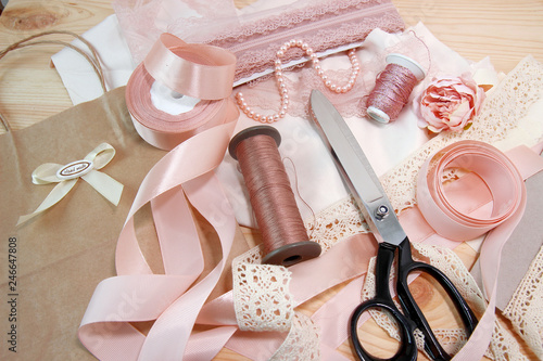 Photos Tools and materials for sewing