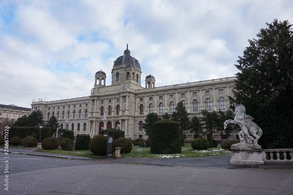 Facades of the Museum of Nature (Naturhistorisches Museum Wien) and the Museum of Art History (Kunsthistorisches Museum Wien) in the center of Vienna.