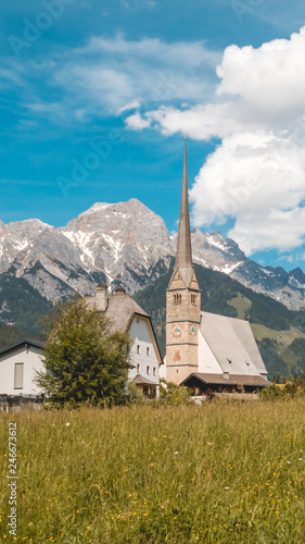 Smartphone HD wallpaper of beautiful alpine view at Maria Alm - Tyrol - Austria