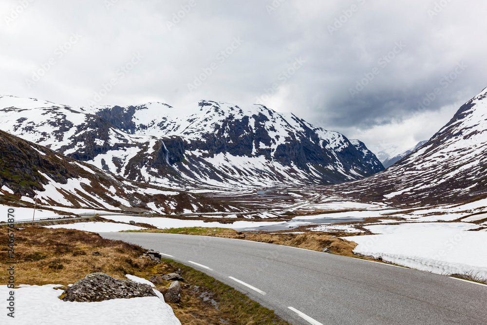 Trollstigen Mountain Road, Norway Trollstigen Mountain Road, Norway