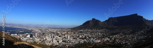 Fototapeta Naklejka Na Ścianę i Meble -  A Panorama of Cape Town and Table Mount on a sunny day as seen from Lions Tail, South Africa.