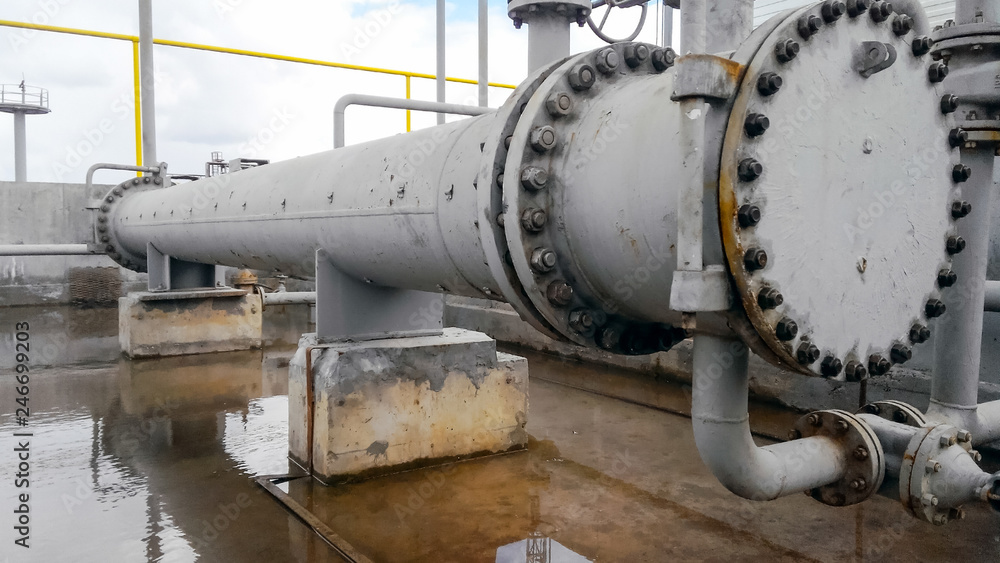 Heat exchangers for heating of oil Heat exchangers for heating of oil
