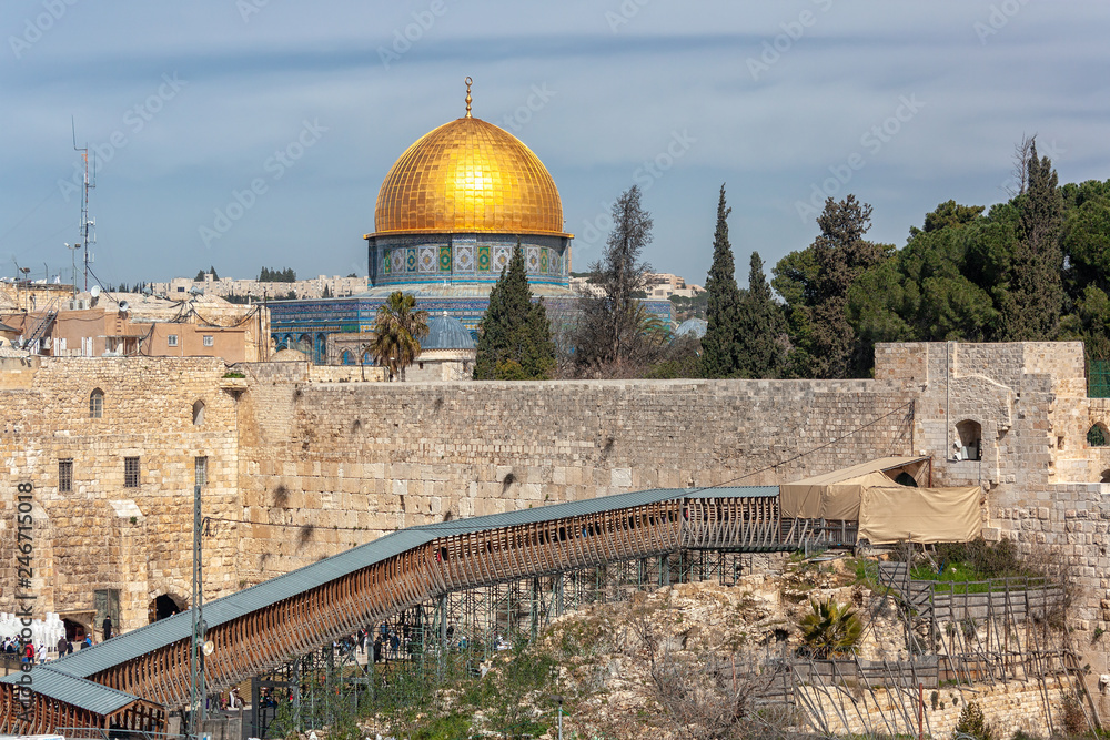 Obraz premium The Wailing Wall andThe Dome of the Rock - Jerusalem