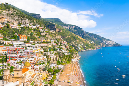 Fototapeta Naklejka Na Ścianę i Meble -  Beautiful view of Positano city in Amalfi Coast, Italy
