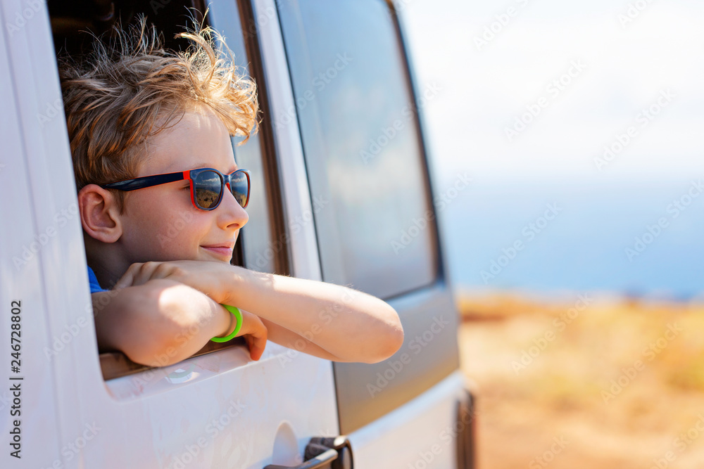 Naklejka premium road trip vacation