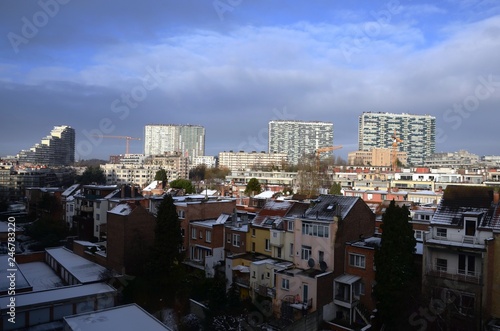 Bruxelles : Quartier Edmond Machtens sous la neige (Molenbeek-Saint-Jean) 