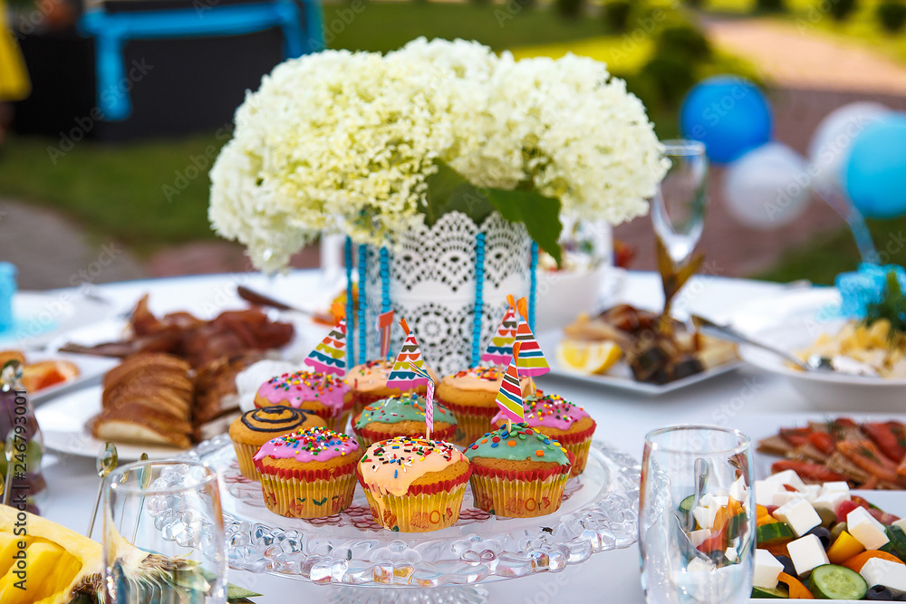 Decorating the holiday table in blue