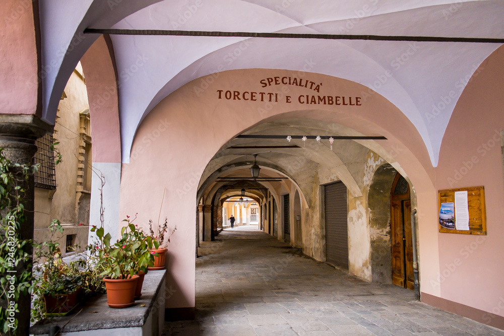 Ταπετσαρία Biella, Piedmont - Italy