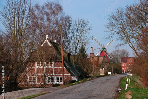 Reitbrook in Hamburg-Bergedorf mit  Reitbrooker Mühle photo