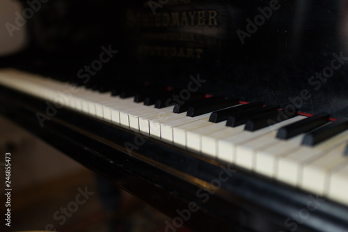 piano with keys