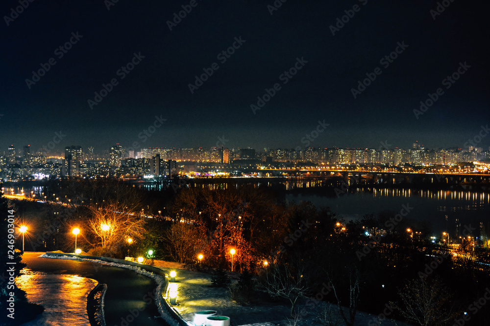 Naklejka premium city at night
